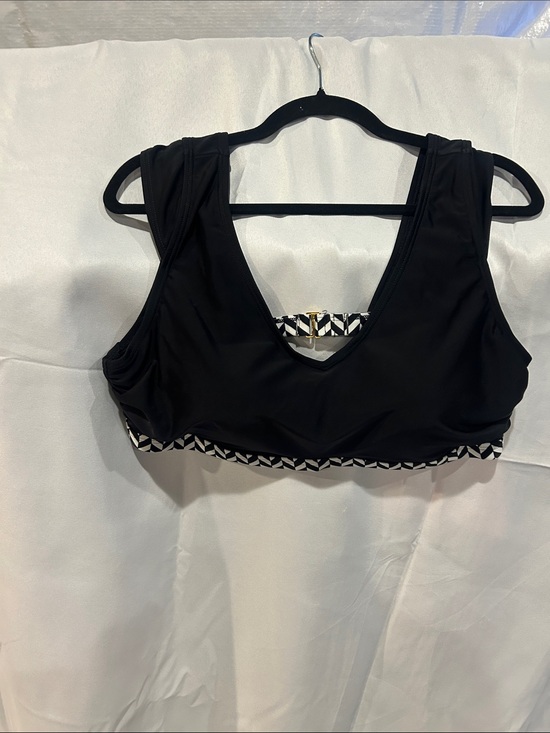 Swimsuits For All Other - Swimsuits For All Black Swim Sports Bra with Black-and-White Geometric Trim